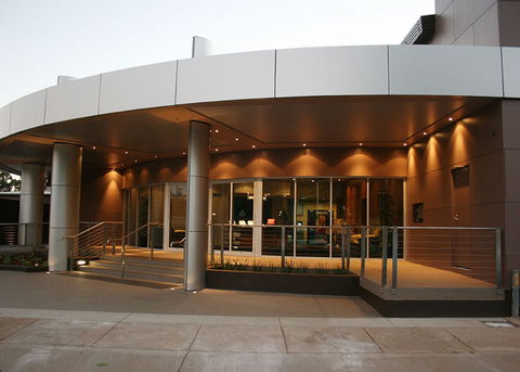 Gundagai District Services Club - Accommodation Mermaid Beach 0