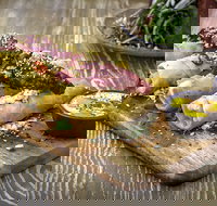 Kahve  Friends - Accommodation Mermaid Beach