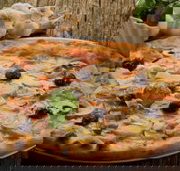 Alex's Pizza - Accommodation Mermaid Beach