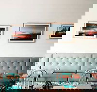 Doyle  Sons - Accommodation Mermaid Beach