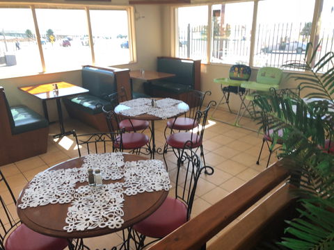 Bayview Cafe - Accommodation Mermaid Beach 0