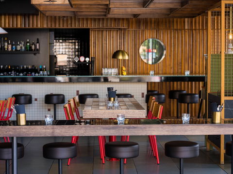 Suzie Luck’s Canteen & Cocktail Bar - Accommodation Mermaid Beach 1