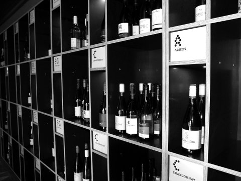 Tamar Valley Wine Centre - Accommodation Mermaid Beach 2