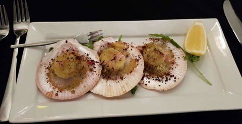 The Brass Bell - Accommodation Mermaid Beach 0