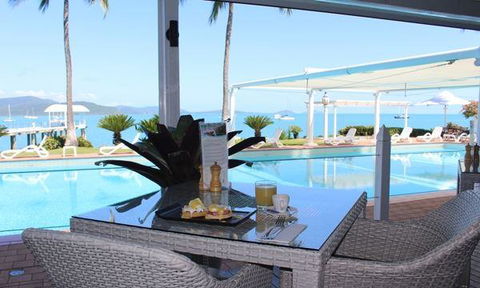 Clipper Restaurant & Bar - Accommodation Mermaid Beach 2