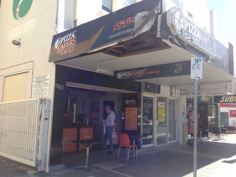 Pizza Capers - Southport - Accommodation Mermaid Beach 0