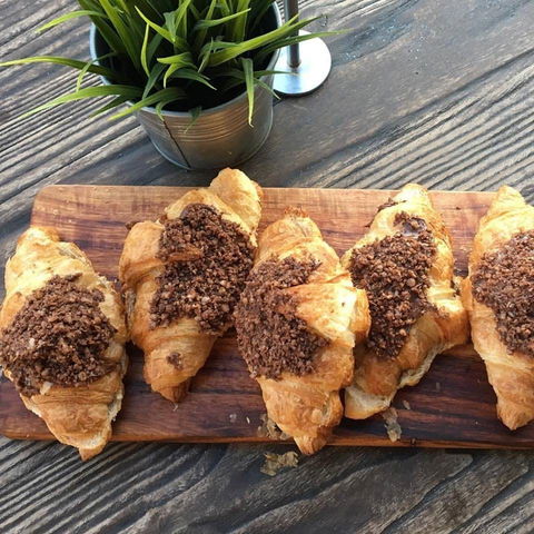 85 Espresso - Accommodation Mermaid Beach 0