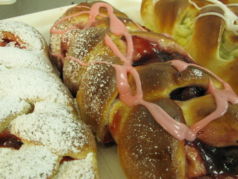Beachside Bakery - Accommodation Mermaid Beach 0