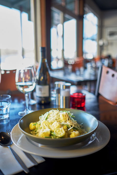 Bushman's - Accommodation Mermaid Beach 1