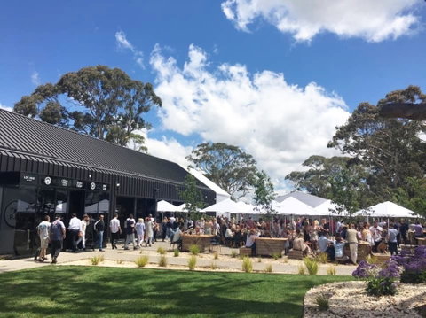 LOT.100 Mismatch & Adelaide Hills Distillery Tour And Tasting - Accommodation Mermaid Beach 1