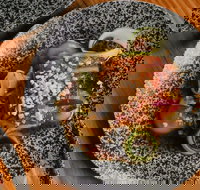 Inkerman Hotel - Accommodation Mermaid Beach