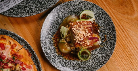 Inkerman Hotel - Accommodation Mermaid Beach 0