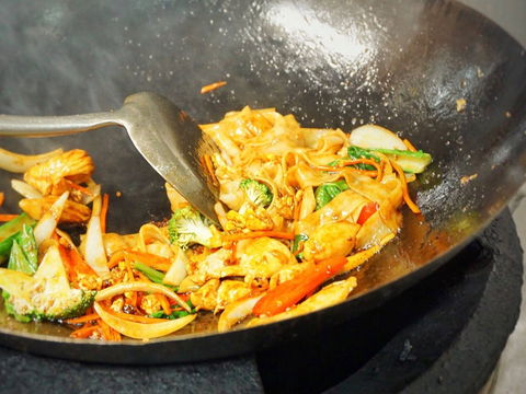 Thailicious - Accommodation Mermaid Beach 2