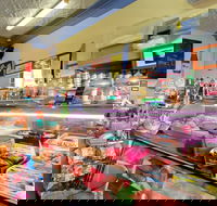 Liz's Lunches  Deli - Accommodation Mermaid Beach