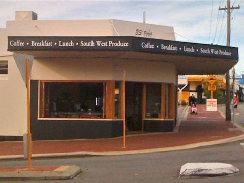 33 Degrees South - Accommodation Mermaid Beach 0