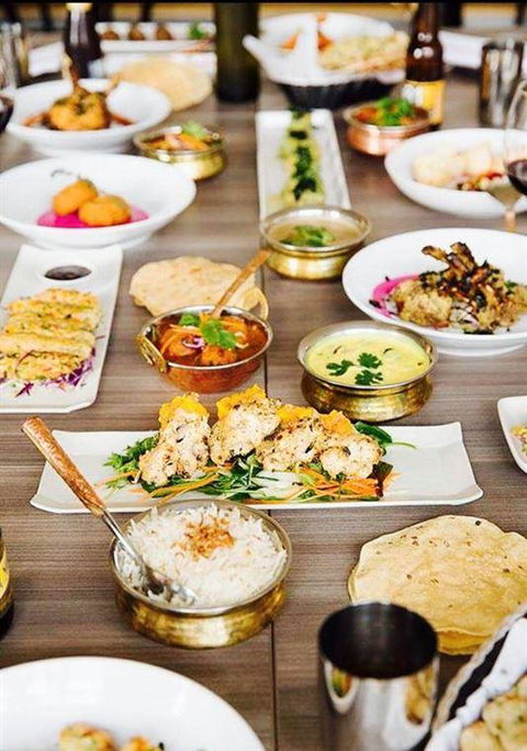 Roshni Indian Restaurant - Accommodation Mermaid Beach 8