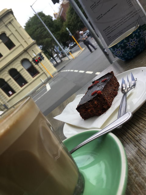 Cafe Lola - Accommodation Mermaid Beach 12