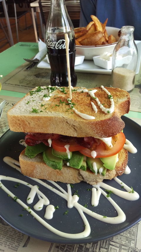 Chrome Coffee Lounge - Accommodation Mermaid Beach 9