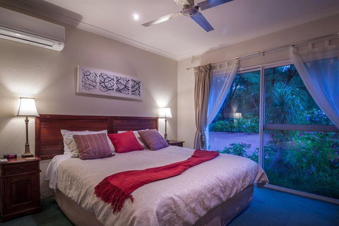 Ruby's Cafe - Accommodation Mermaid Beach 23