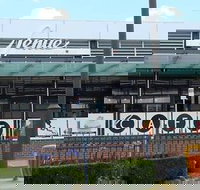 Venue Cafe Bar - Accommodation Mermaid Beach