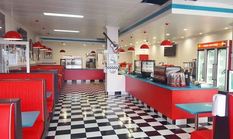 RJ's Rock N Roll Diner - Accommodation Mermaid Beach 8