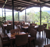 Highlander Tavern Restaurant  Bar