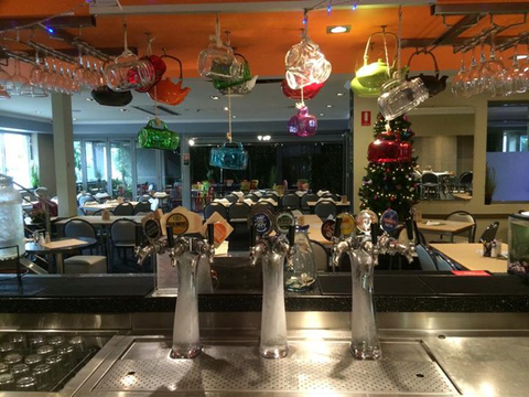 Bank Hotel - Accommodation Mermaid Beach 0