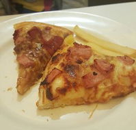 Pizza Hut - Accommodation Mermaid Beach