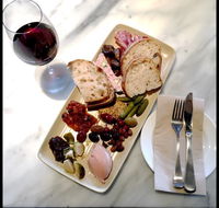 Wine Bar Mona - Accommodation Mermaid Beach