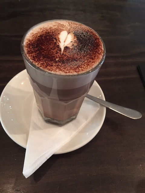 Zum Cafe - Accommodation Mermaid Beach 6