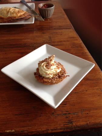 Hayshed Cafe - Accommodation Mermaid Beach 0