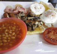 Molly's Great Food Cafe - Accommodation Mermaid Beach