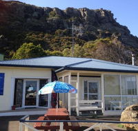 Nut Rock Cafe - Accommodation Mermaid Beach