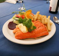 Regatta Point Tavern - Accommodation Mermaid Beach