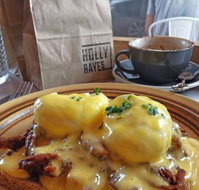 Holly Raye's - Accommodation Mermaid Beach