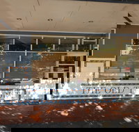 The Old Trout - Accommodation Mermaid Beach