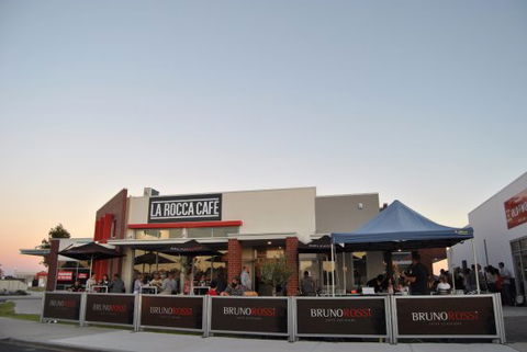 La Rocca Cafe - Accommodation Mermaid Beach 0