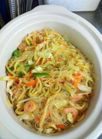 Philippine Magic Cafe - Accommodation Mermaid Beach 0