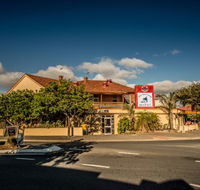 Port Noarlunga Hotel - Accommodation Mermaid Beach