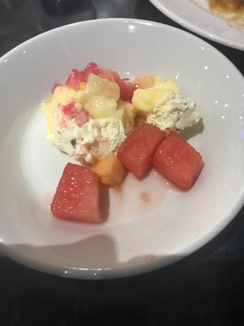 Queen Bee Indonesian And Chinese Restaurant - Accommodation Mermaid Beach 8