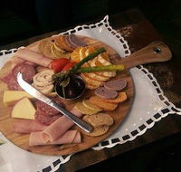 Backyard Bread Tasting Cafe  Providore - Accommodation Mermaid Beach