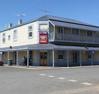 Port Wakefield Hotel - Accommodation Mermaid Beach
