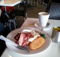 Cafe 21 - Accommodation Mermaid Beach