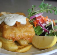 Crackerjacks Kitchen  Coolum Beach Bowlo