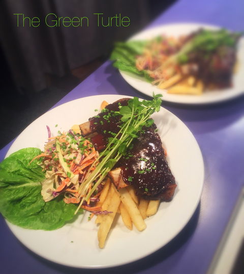 Green Turtle Cafe & Bar - Accommodation Mermaid Beach 1