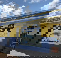 Crusty's Bakery - Accommodation Mermaid Beach