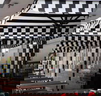 The Dick Whittington Tavern - Accommodation Mermaid Beach