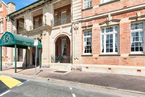 Quality Hotel Regent Rockhampton - Accommodation Mermaid Beach 1