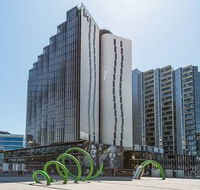 Peppers Docklands - Accommodation Mermaid Beach