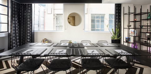 Adelphi Hotel - Accommodation Mermaid Beach 9